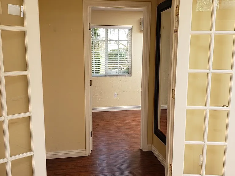 4490 Pomona Ave — Photo 20