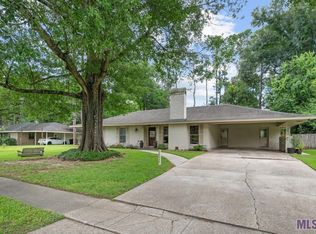 10434 S Riveroaks Dr, Baton Rouge, LA 70815