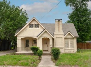 1904 Sayle St, Greenville, TX 75401