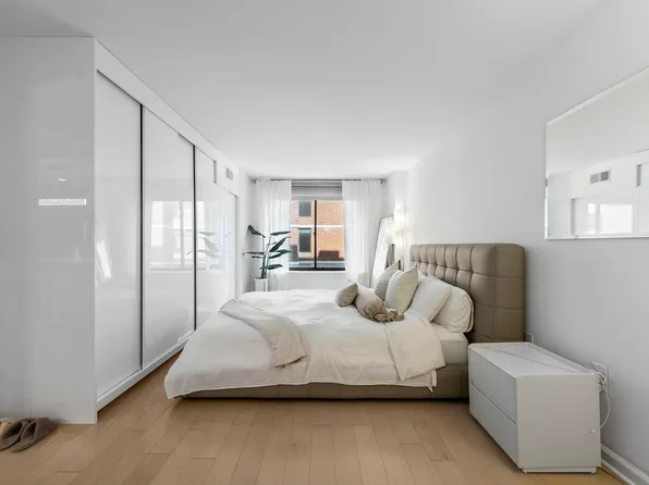 700 1st Street image 8 of 17