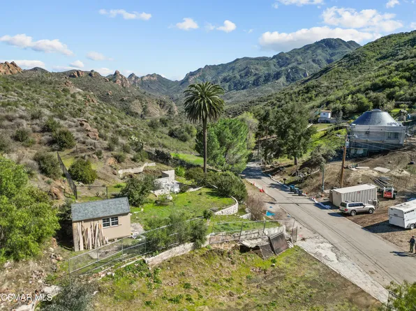 28923 Crags Dr, Agoura Hills, CA 91301