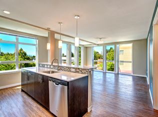 6810 Roosevelt Way NE APT 321, Seattle, WA 98115