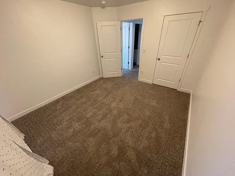 Bedroom #3 (Upstairs)