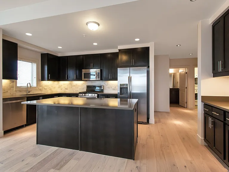 3401 Arapahoe Ave #410 — Photo 6