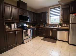 67 George St #2, Saint Catharines, ON