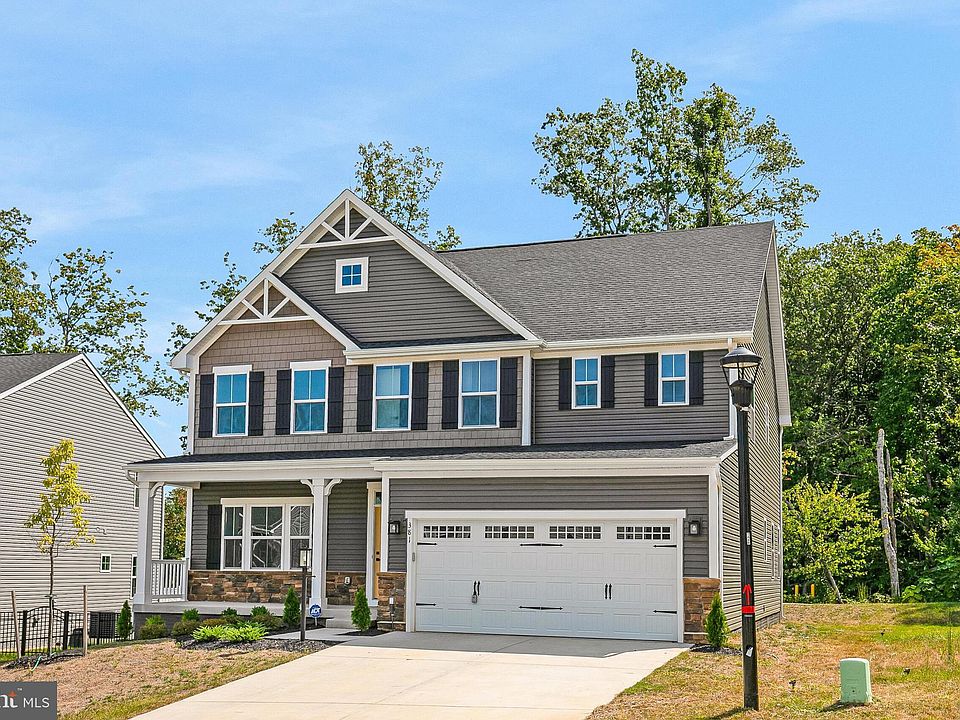 1st image of 381 Greenstead Dr