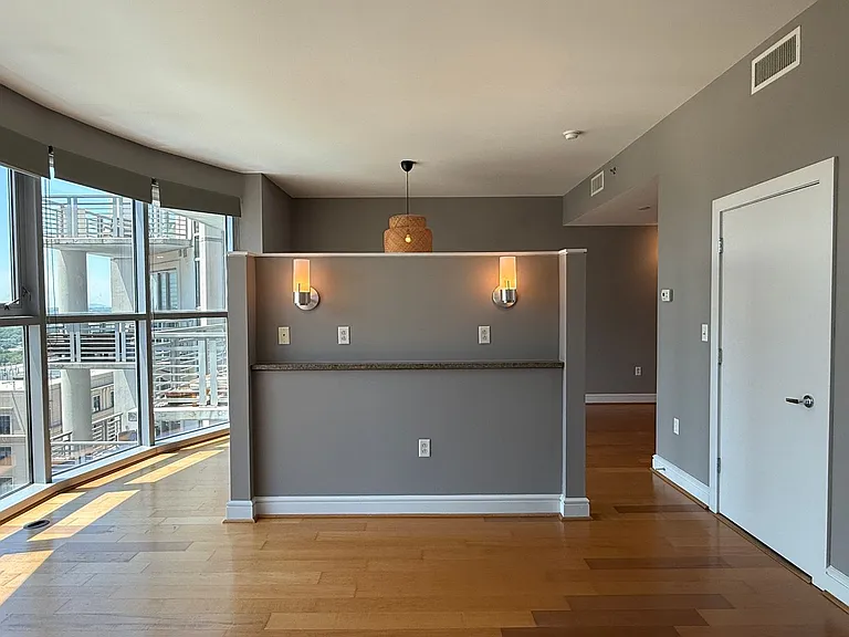 333 W Trade St #1710 — Photo 6