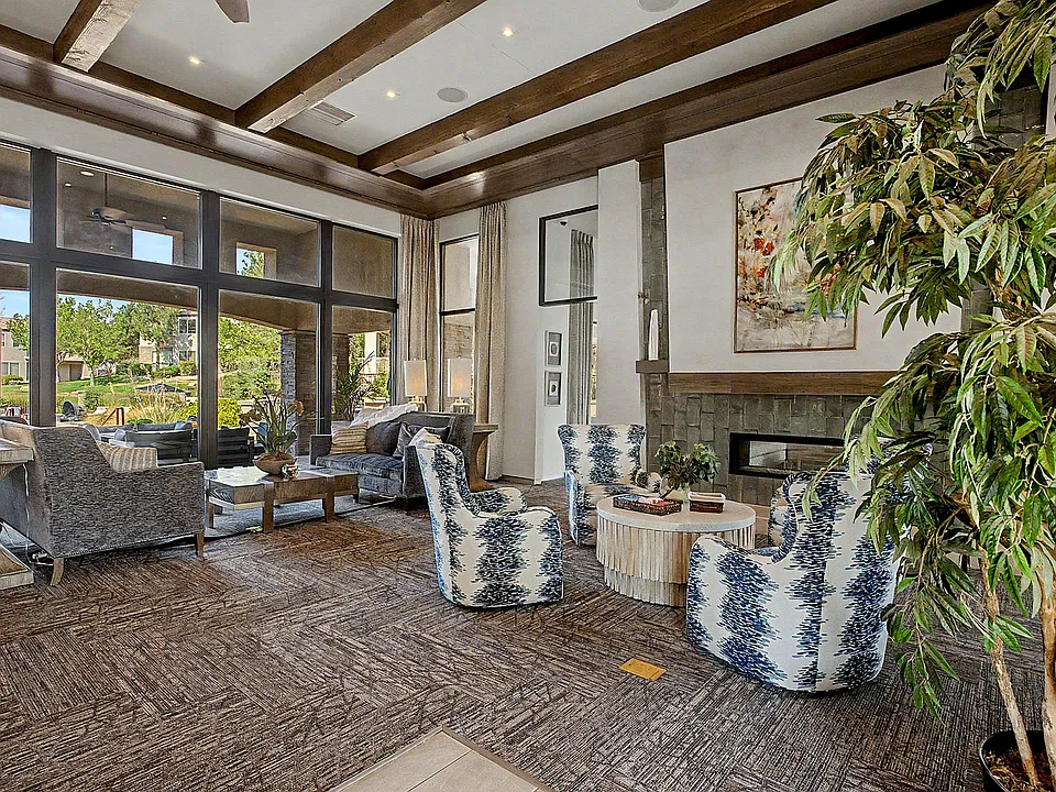 6200 Montano Plaza Dr NW Albuquerque, NM-02