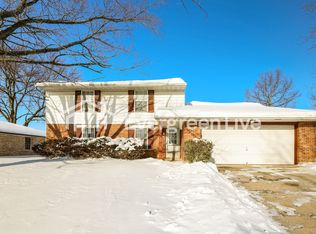 6125 Honeygate Dr, Dayton, OH 45424