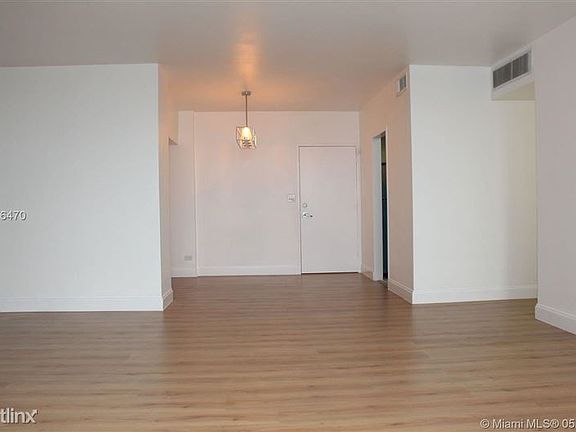 2nd image of 7441 Wayne Ave APT 9G