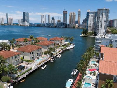 3835 NE 170th St #B-5, North Miami Beach, FL, 33160
