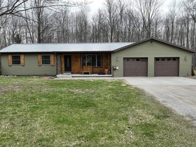 2235 S Loomis Rd, Mount Pleasant, MI, 48858