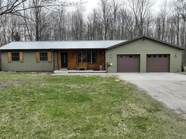 2235 S Loomis Rd, Mount Pleasant, MI 48858