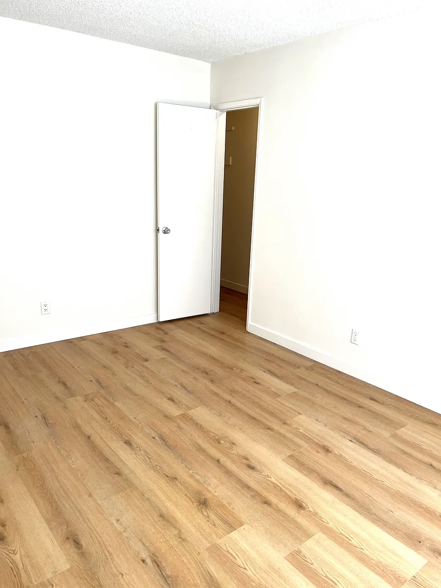 Bedroom 2 - 12718 Mitchell Ave #4