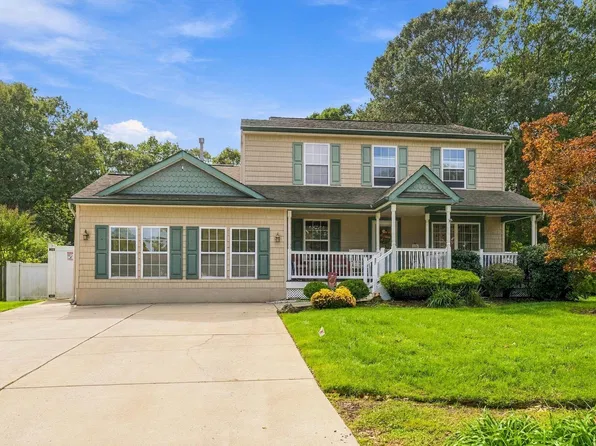 37 Sturbridge Ct, Egg Harbor Township, NJ 08234