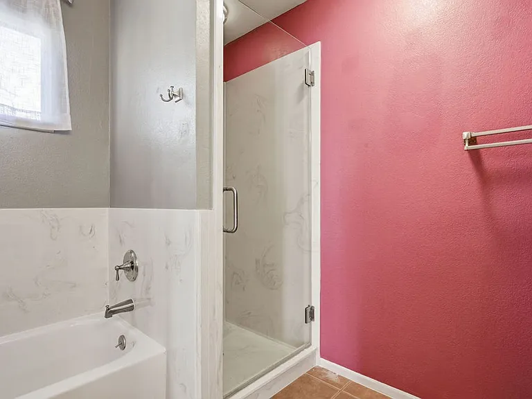 4561 Paseo El Rio Dr — Photo 21