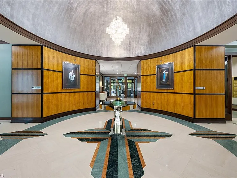 7515 Pelican Bay Blvd #Penthouse D — Photo 37