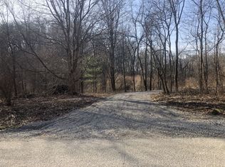 7047 Brown Rd, Athens, OH 45701