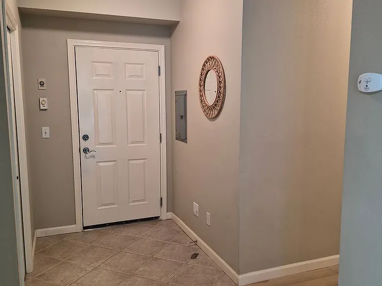 15000 Juanita Dr NE #302 — Photo 2