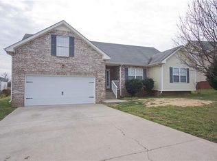 709 Ontario Ln, Clarksville, TN 37043