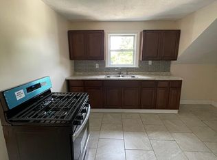 20 Metcalf Ave FLOOR 3, North Providence, RI 02911