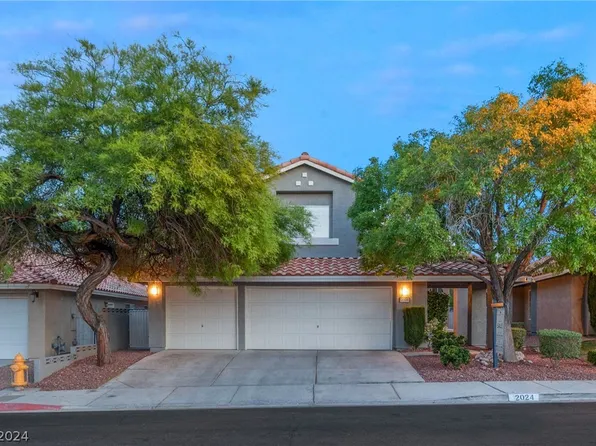 2024 Summit Pointe Dr, Las Vegas, NV 89117