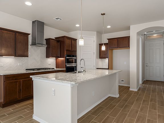 7th image of this home