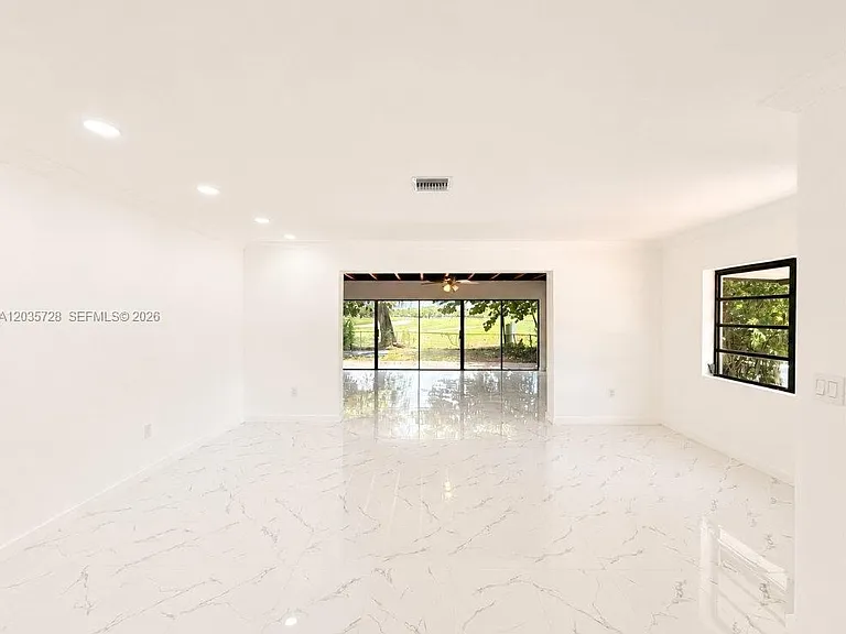 401 S Shore Dr — Photo 6