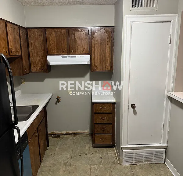 3228 S Mendenhall Rd #2B — Photo 6