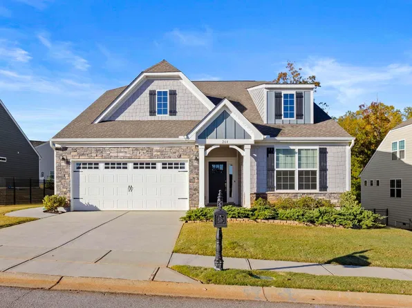 264 Double Crest Dr, Taylors, SC 29687