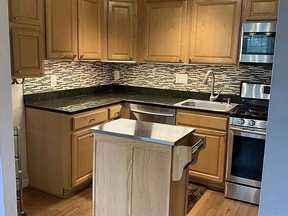 4th image of 1906 Wilson Ln APT 102