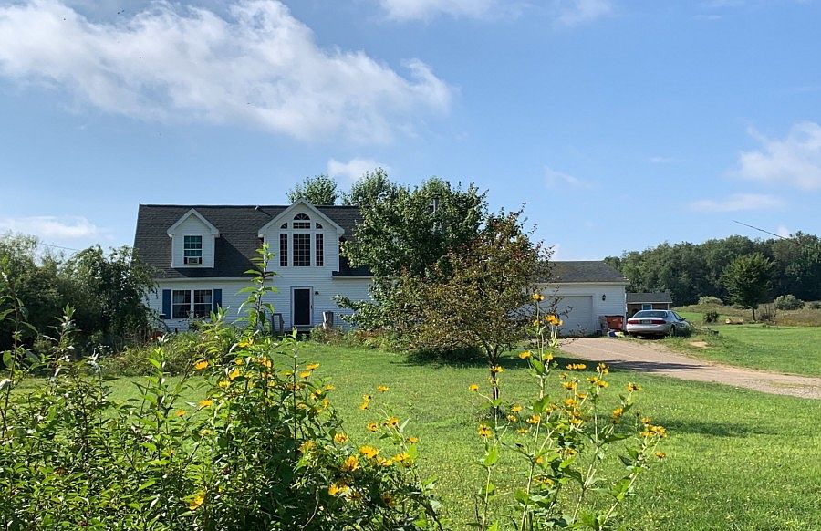 1st image of 9524 Kath Ct NE