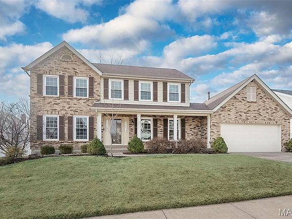 2nd image of 3465 Foxborough Cir