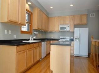 1954 W Diversey Pkwy, Chicago, IL 60614