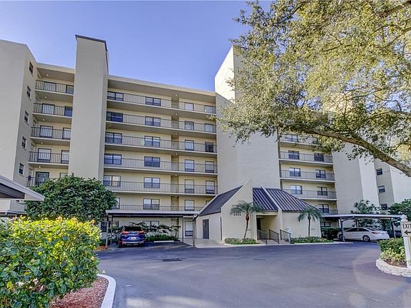 2nd image of 2900 Cove Cay Dr Unit 3C