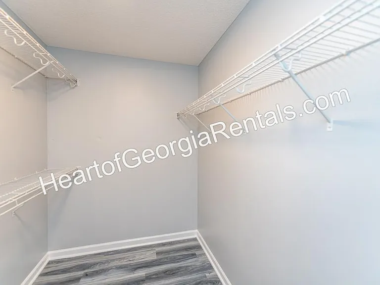 1210 Johnson Rd — Photo 10