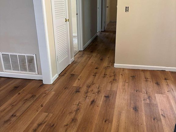 2nd image of 226 2nd St