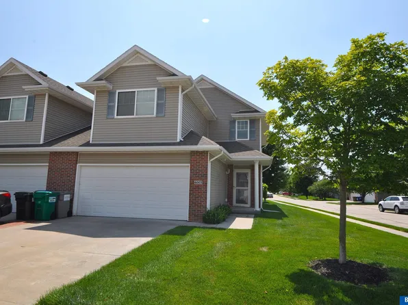 6003 Glenbrook Ln, Lincoln, NE 68512