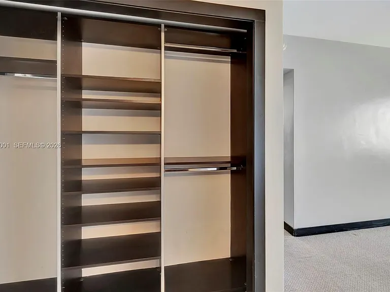 11111 Biscayne Blvd #9B-928 — Photo 18