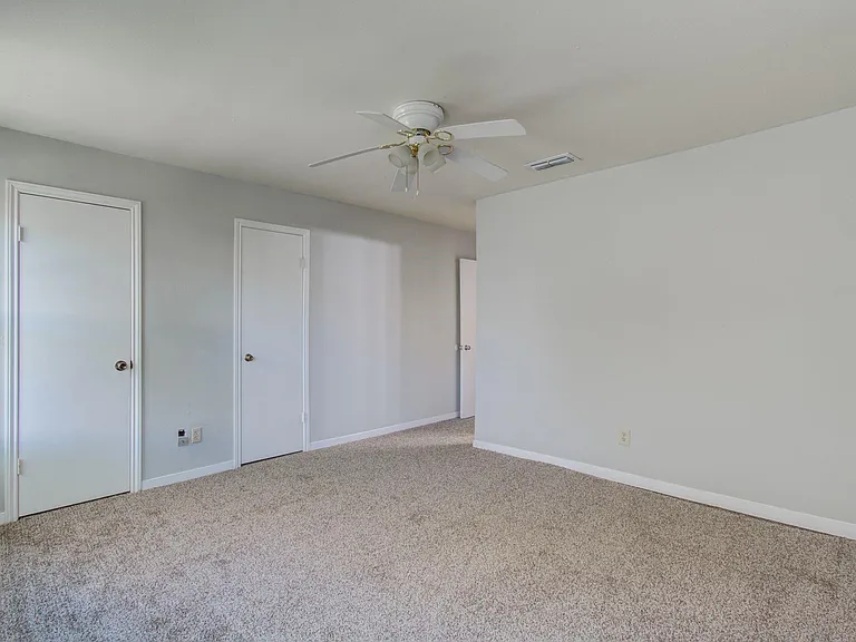 9495 Fondren Rd — Photo 20