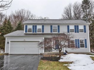 3730 Deer Meadow Run, Macedon, NY 14502