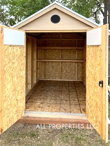 1005 N Newton St — Photo 28