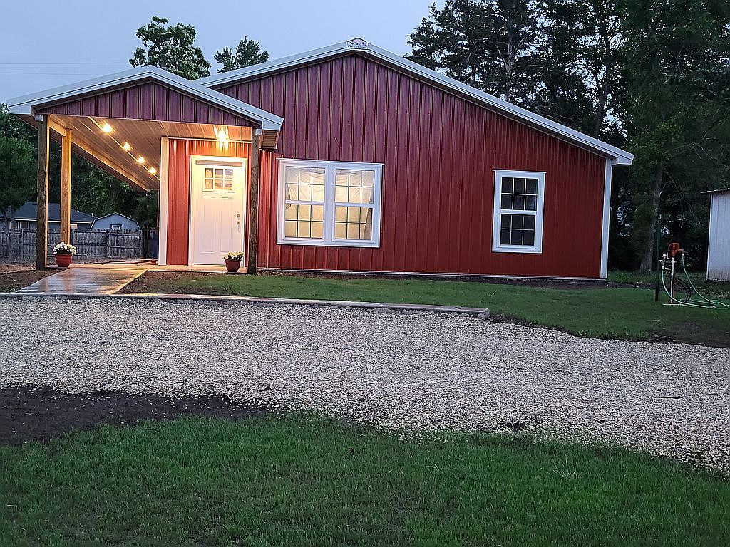 346 W 4th Ave, Buhler, KS 67522 Zillow