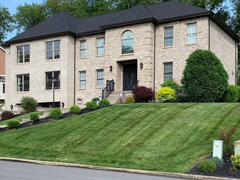 1st image of 96 Laurel Dr