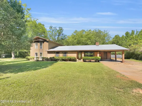243 Massey Cir, Carthage, MS 39051