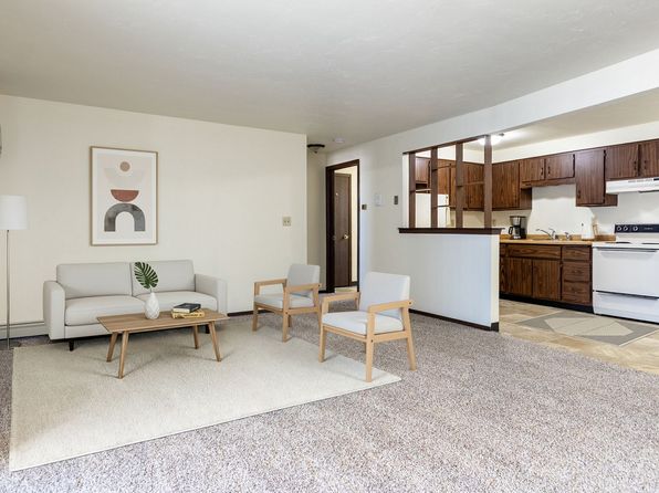 1398 Kingston Ter #40