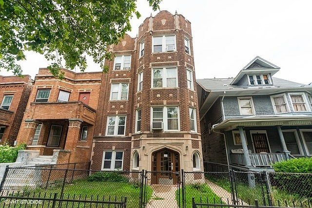 1st image of 21 N Lorel Ave