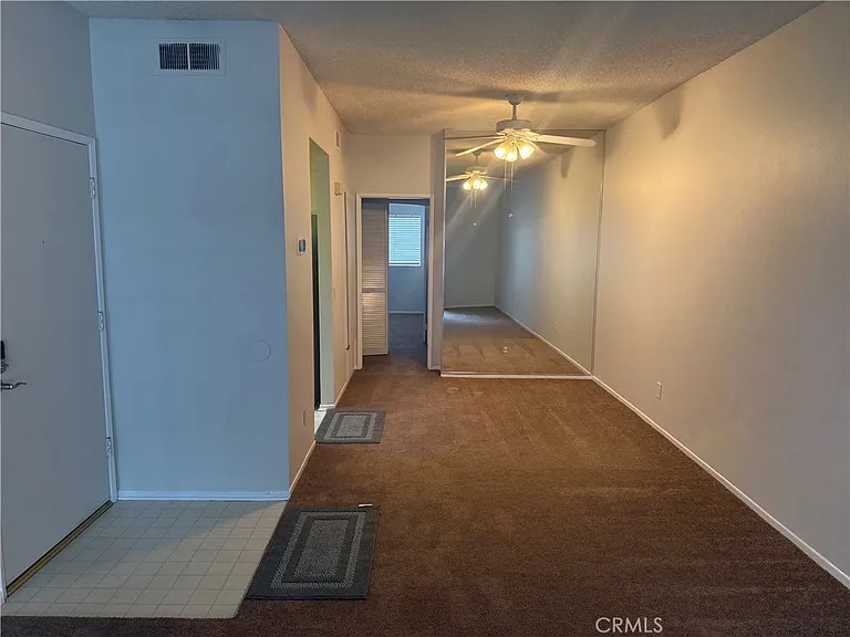 777 S Citrus Ave — Photo 5