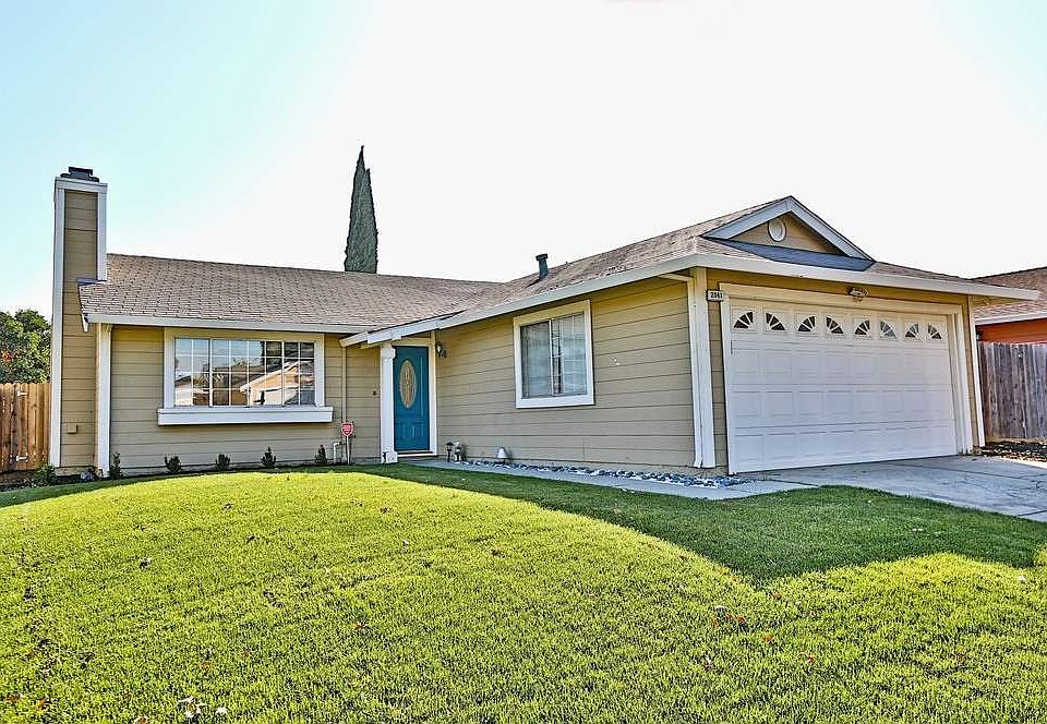 1st image of 2041 Newport Dr