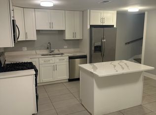 2508 N Ashland Ave, Chicago, IL 60614